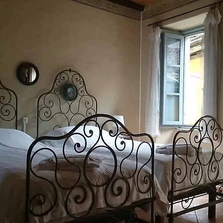 La Ca' Vegia * Stresa